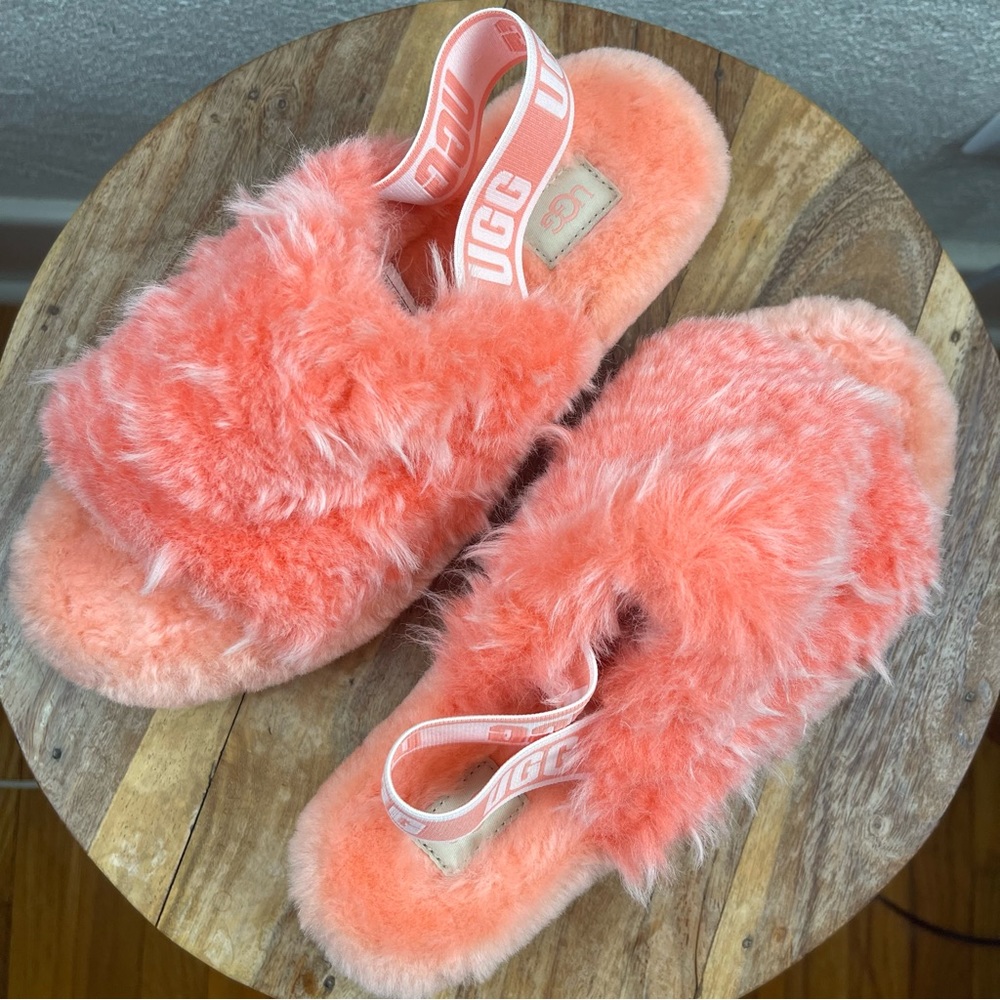 UGG l 8 Plush Fluff Yeah Lamb Wool Blend Fur Stretch Logo Strap Slingback Slides